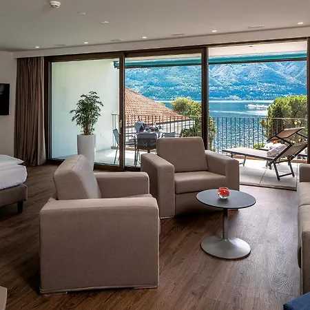 & Lounge Maggiore Hotel